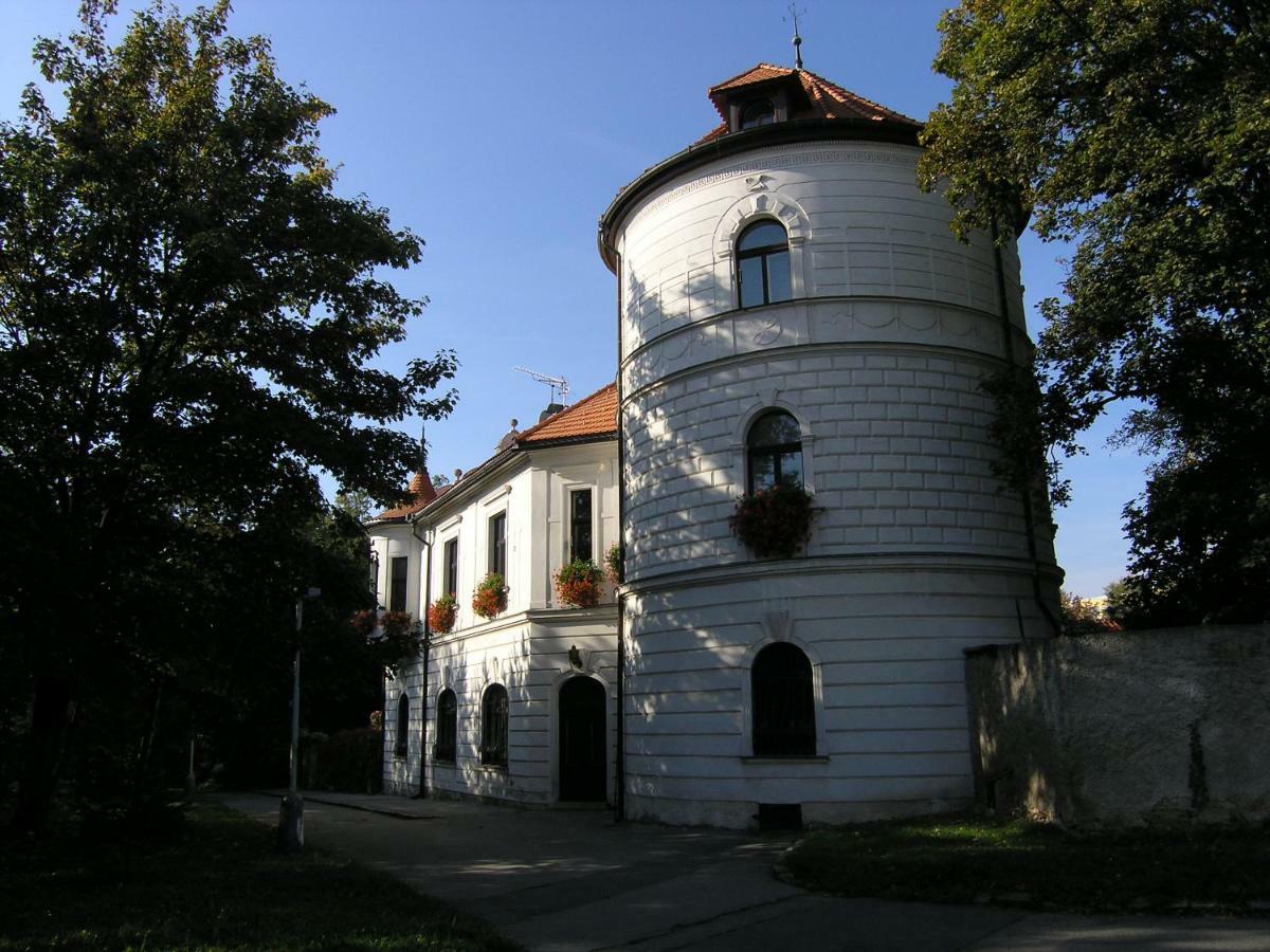 Pensjonat Vetrnik Praga